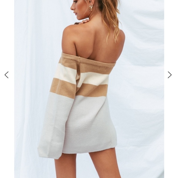 ***NWT***SaboSkirtOff Shoulder Colorblock Sweater - Picture 3 of 3